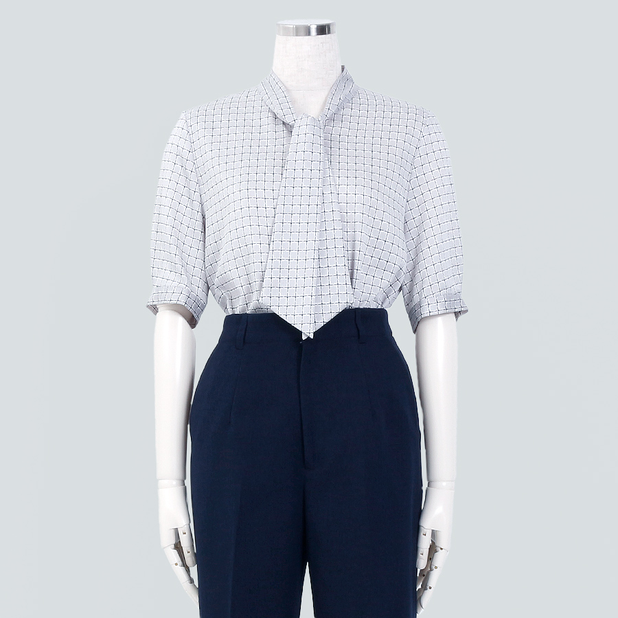 ジオメチェックボウタイブラウス