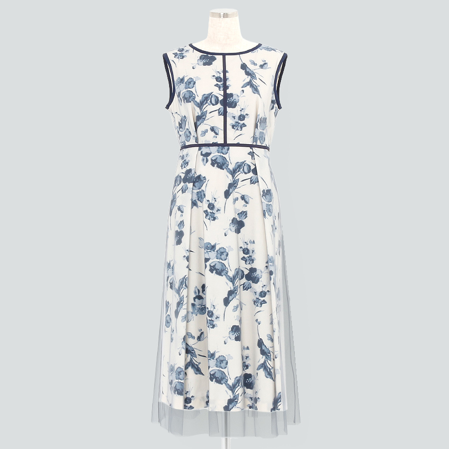 チュールワンピース