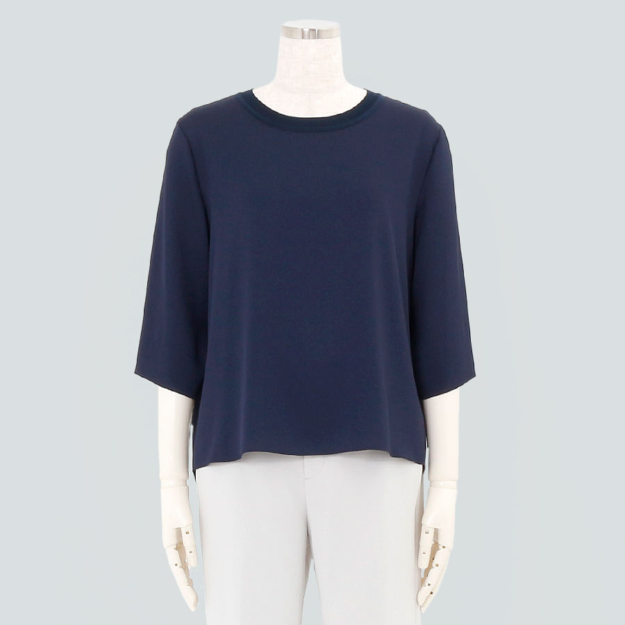 五分袖ブラウス