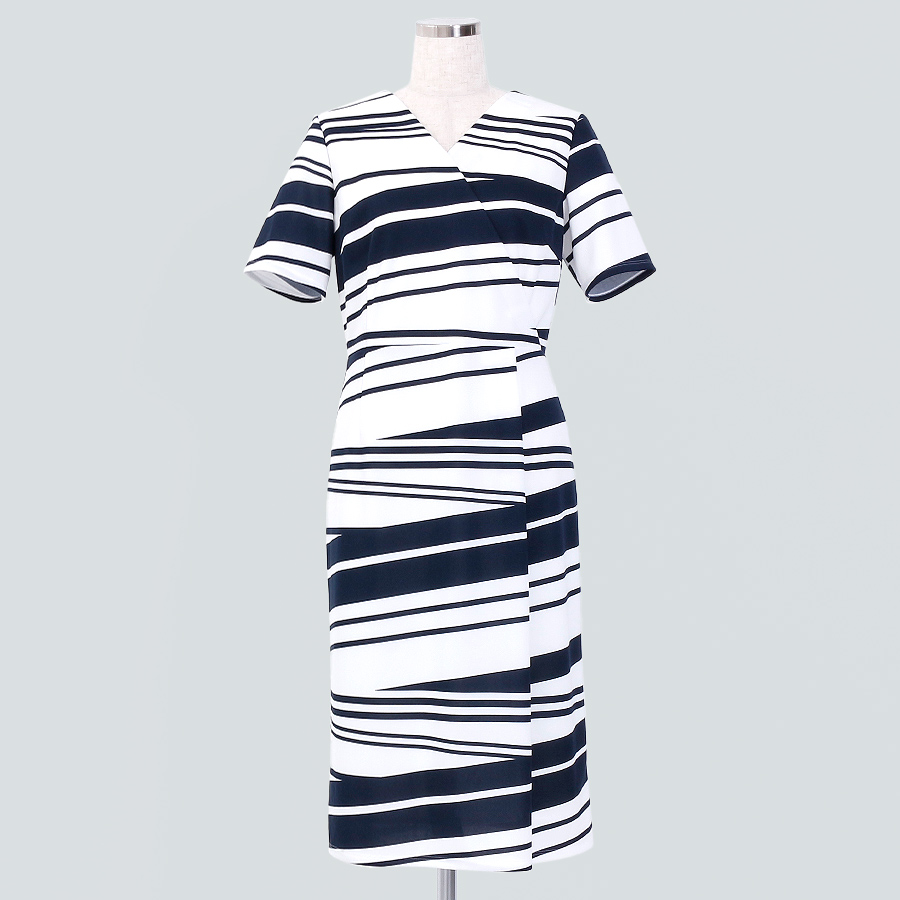 カシュクール風デザインワンピース