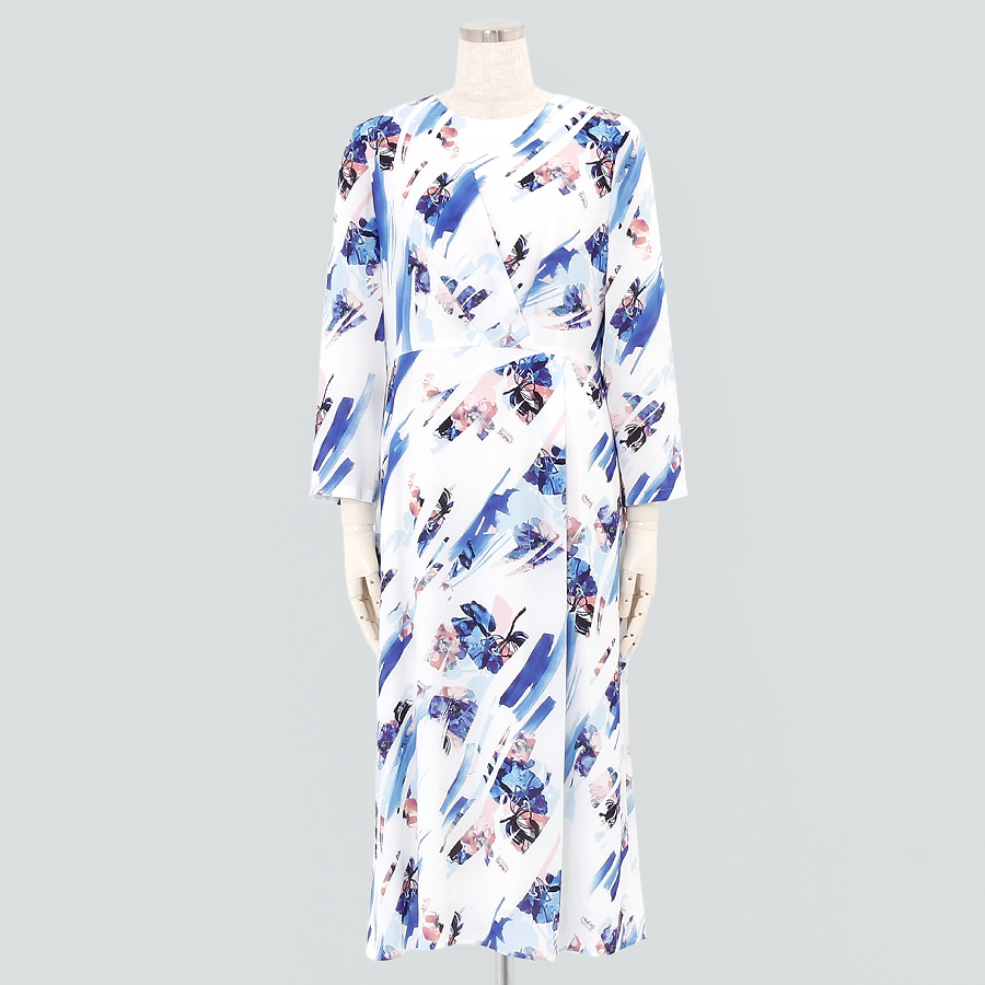 変形フラワー柄ワンピース