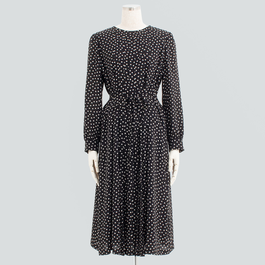ドットプリントワンピース
