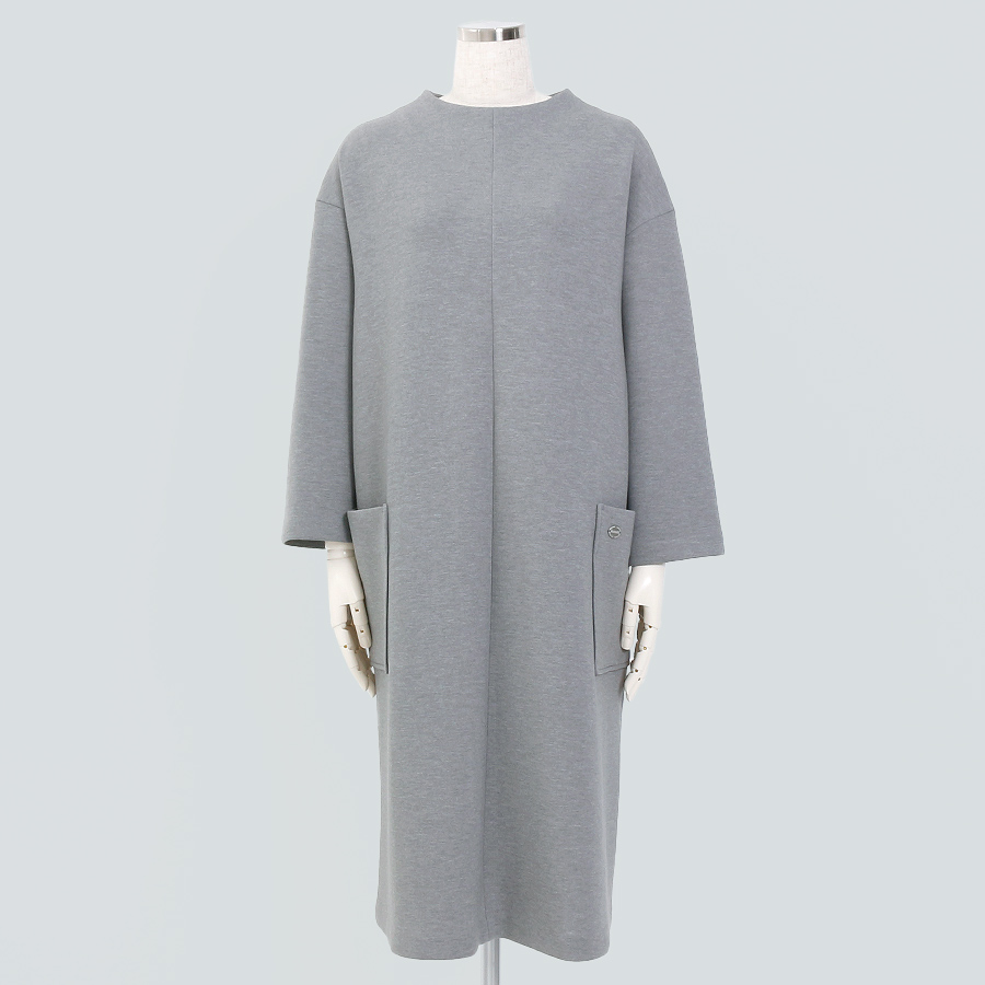 長袖ワンピース