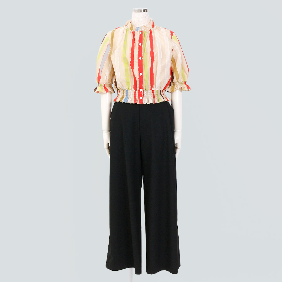 マルチカラーブラウス＆セミワイドパンツ
