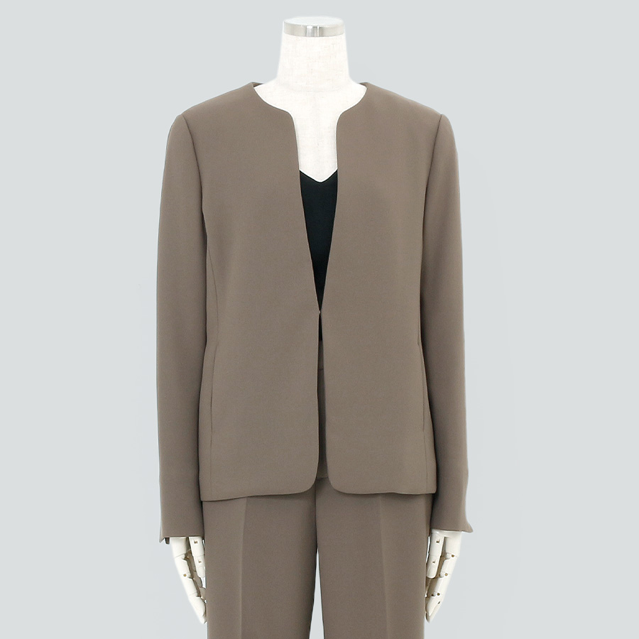 ノーカラージャケット