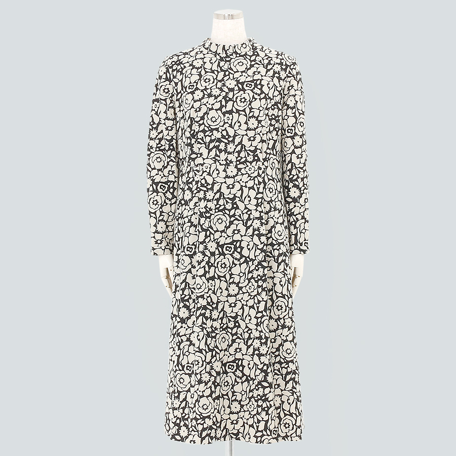 フラワーワンピース