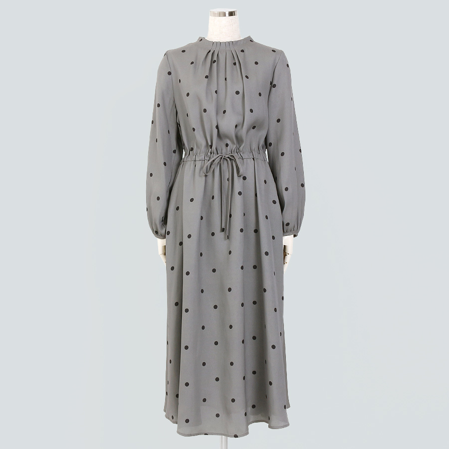 水玉プリントワンピース