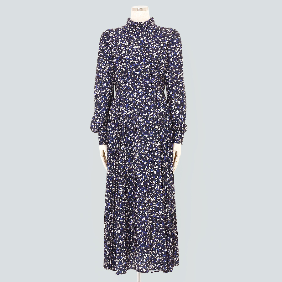 ジオメドットプリントプリーツワンピース